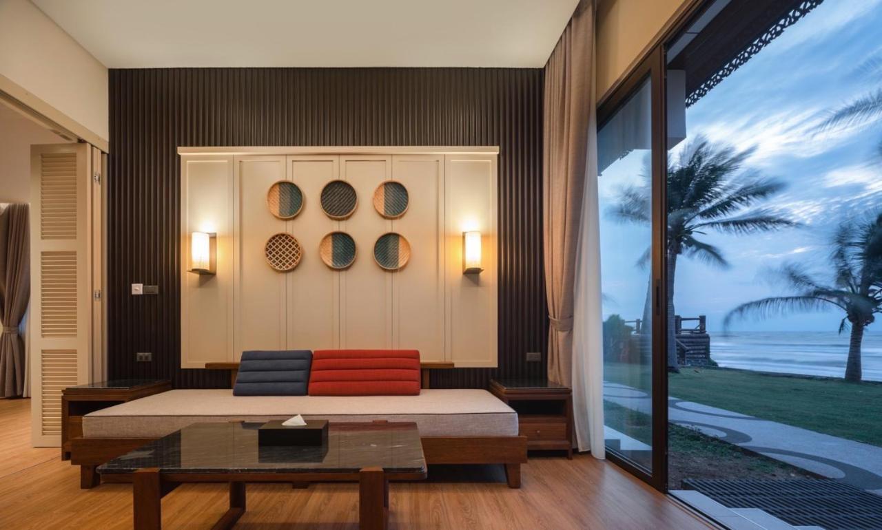 Ban Saithong Beach Resort Bang Saphan Noi Ngoại thất bức ảnh