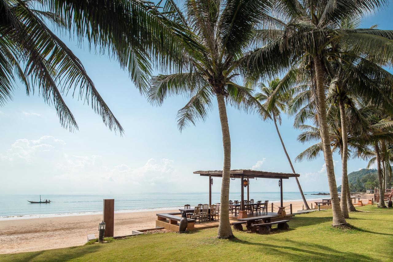Ban Saithong Beach Resort Bang Saphan Noi Ngoại thất bức ảnh